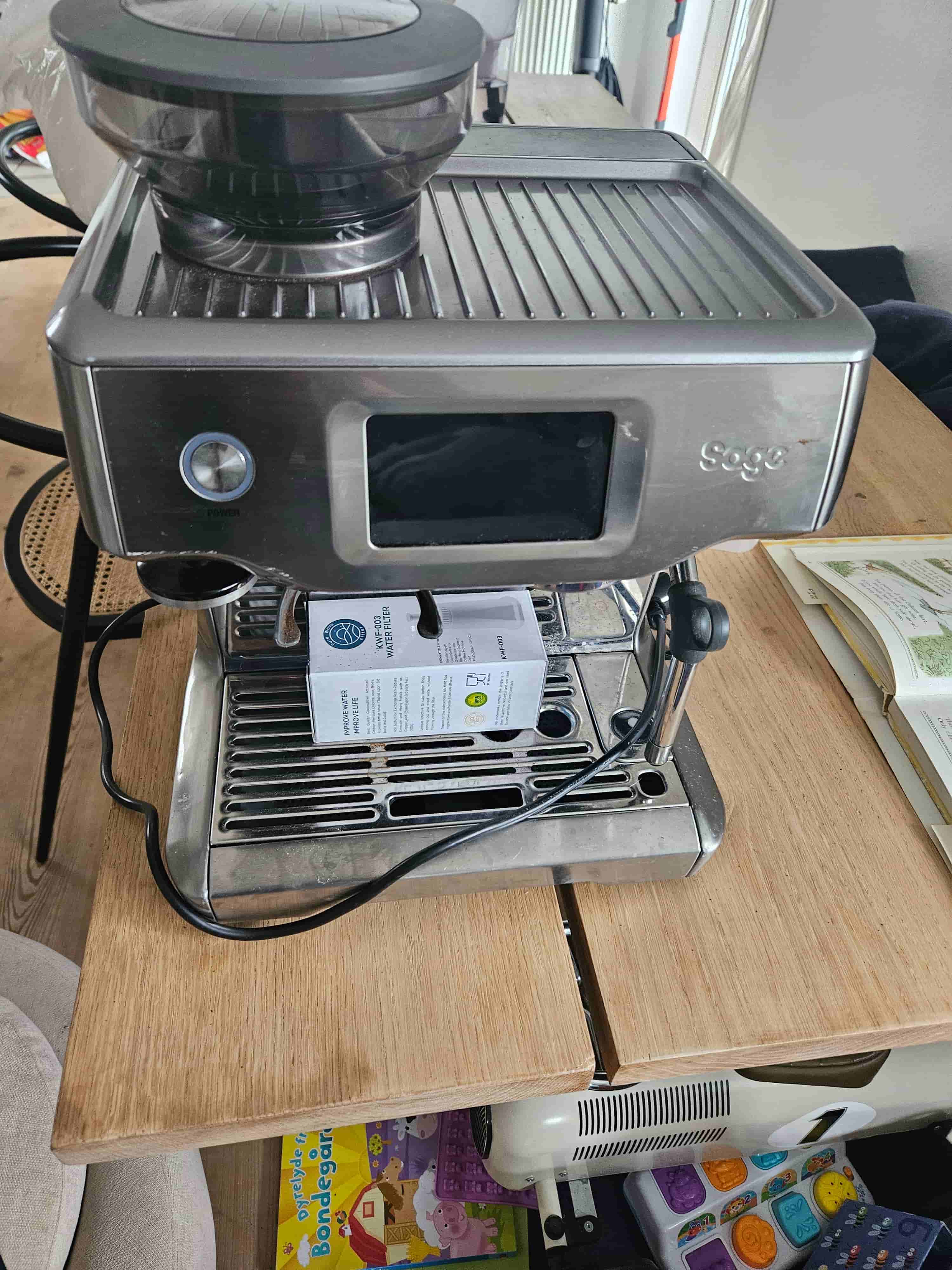 Sage SES880 BSS Barista Touch