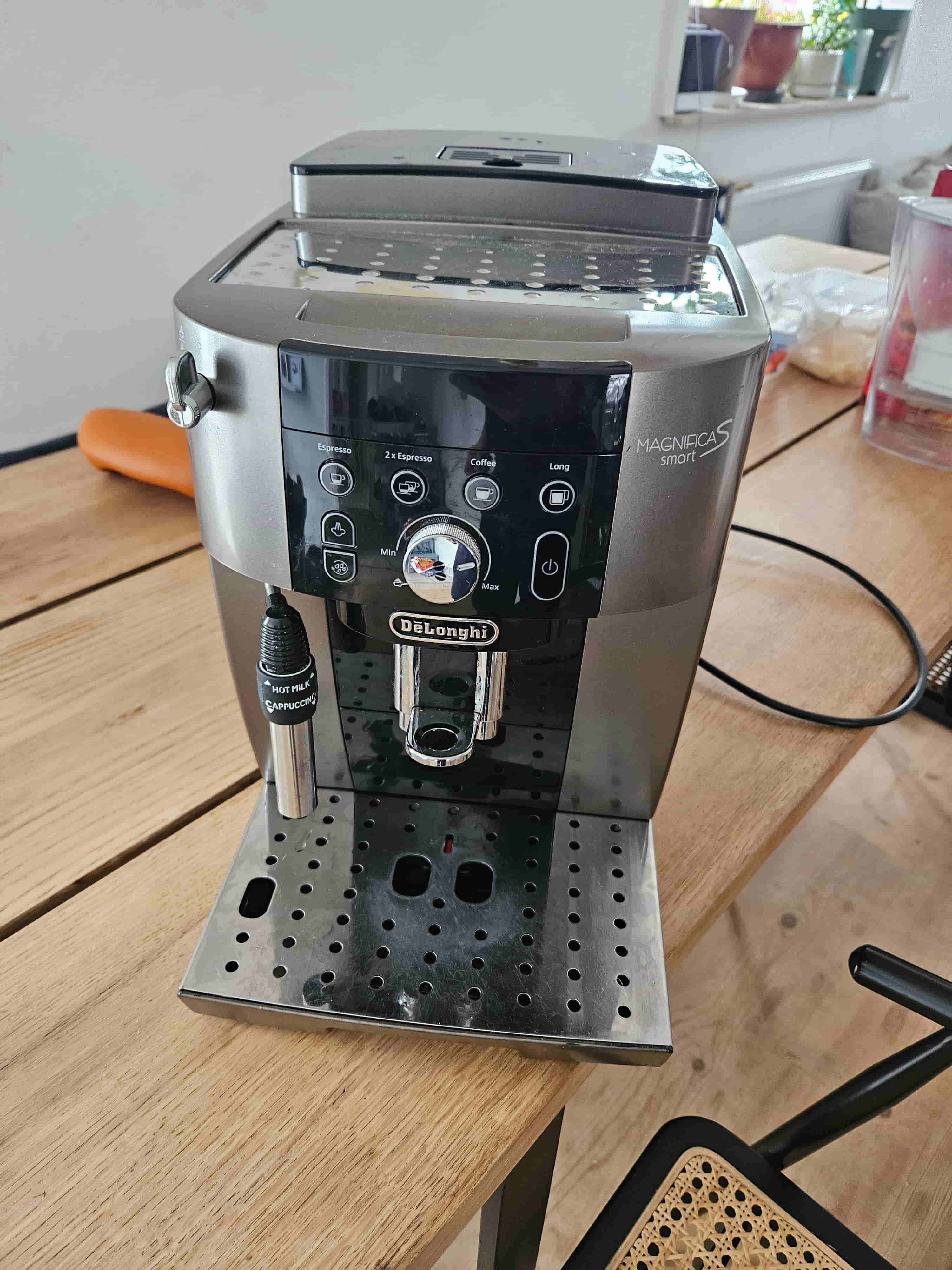 De'Longhi Magnifica S Smart ECAM250.33.TB