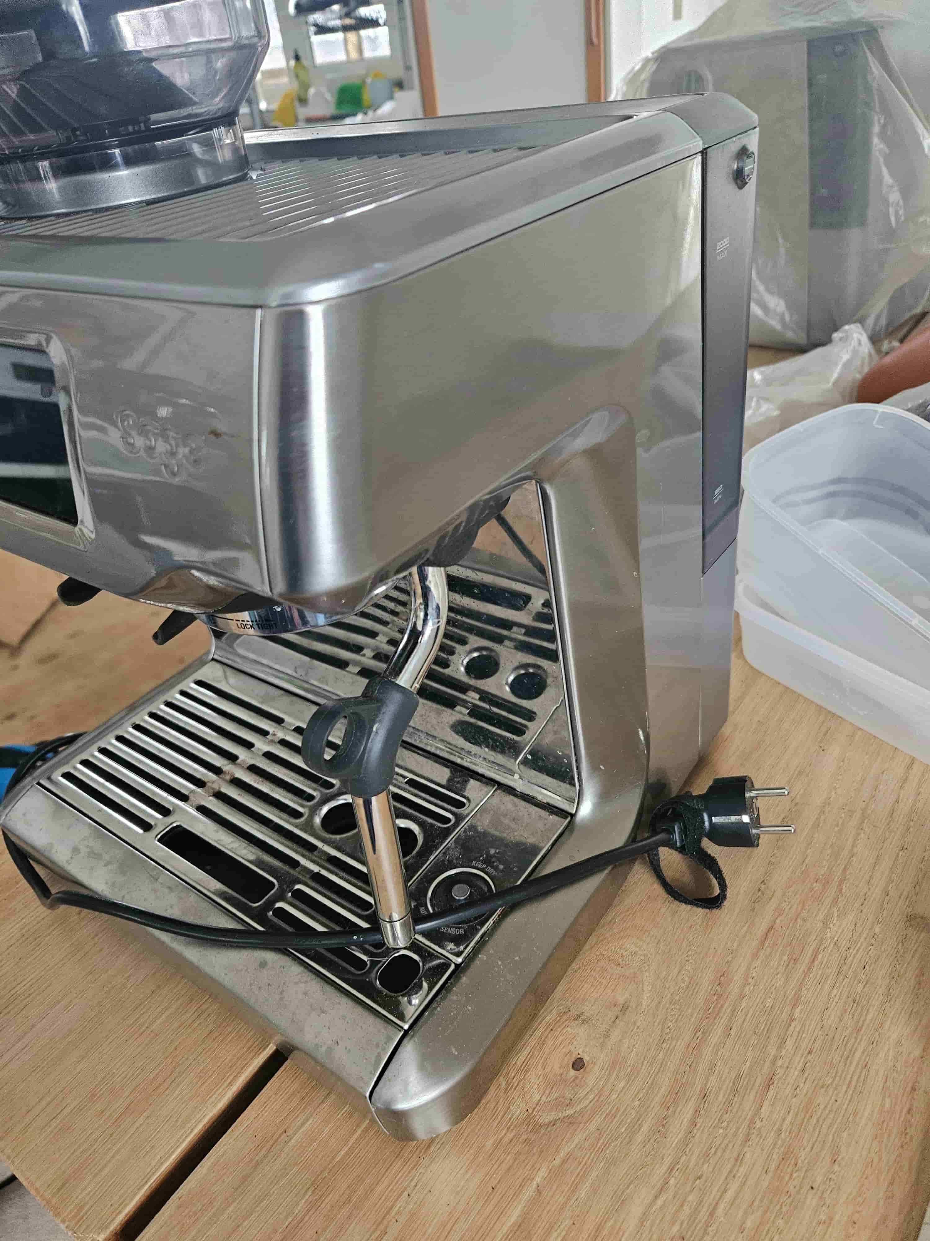 Sage SES880 BSS Barista Touch